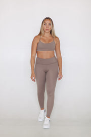 LINEAR LEGGING